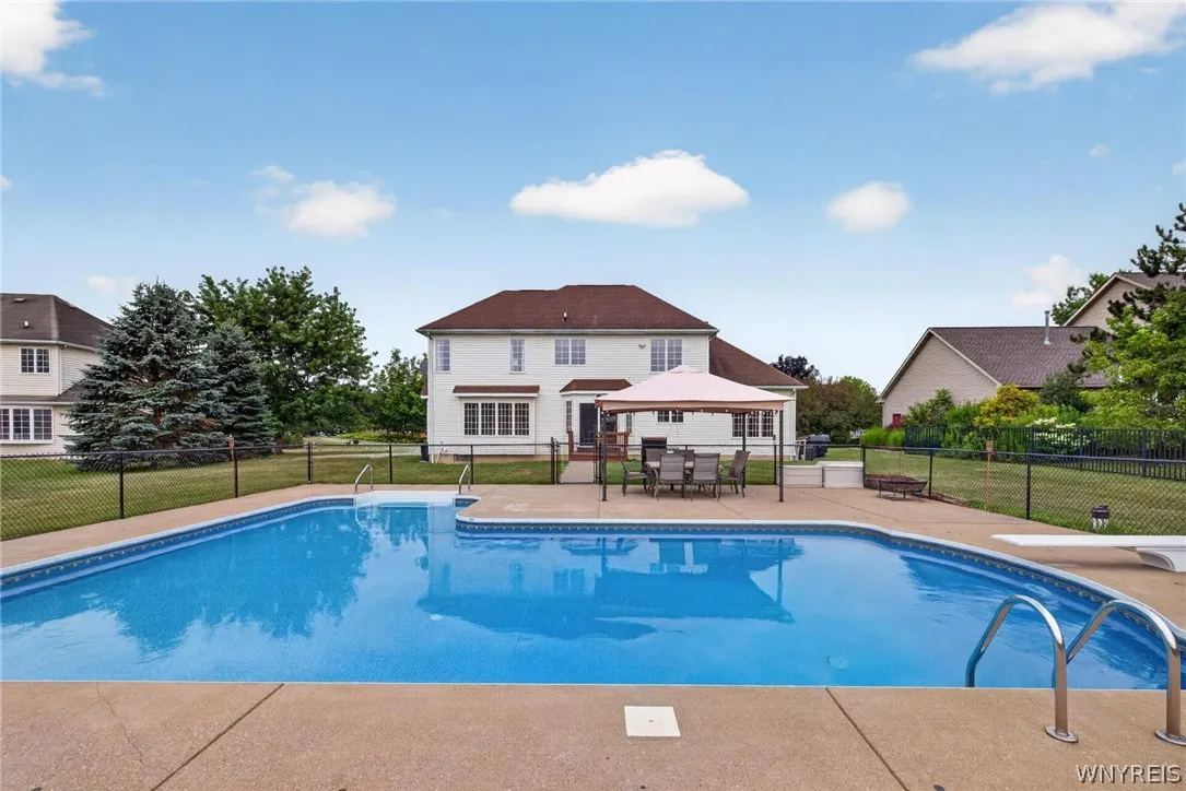 123 Ashwood Lane, Orchard Park, New York 14127, Orchard Park, New York 14127, 4 Bedroom Bedrooms, 10 Room Rooms,2 BathroomBathrooms,Residential,For Sale,123 Ashwood Lane, Orchard Park, New York 14127,0,B1702460