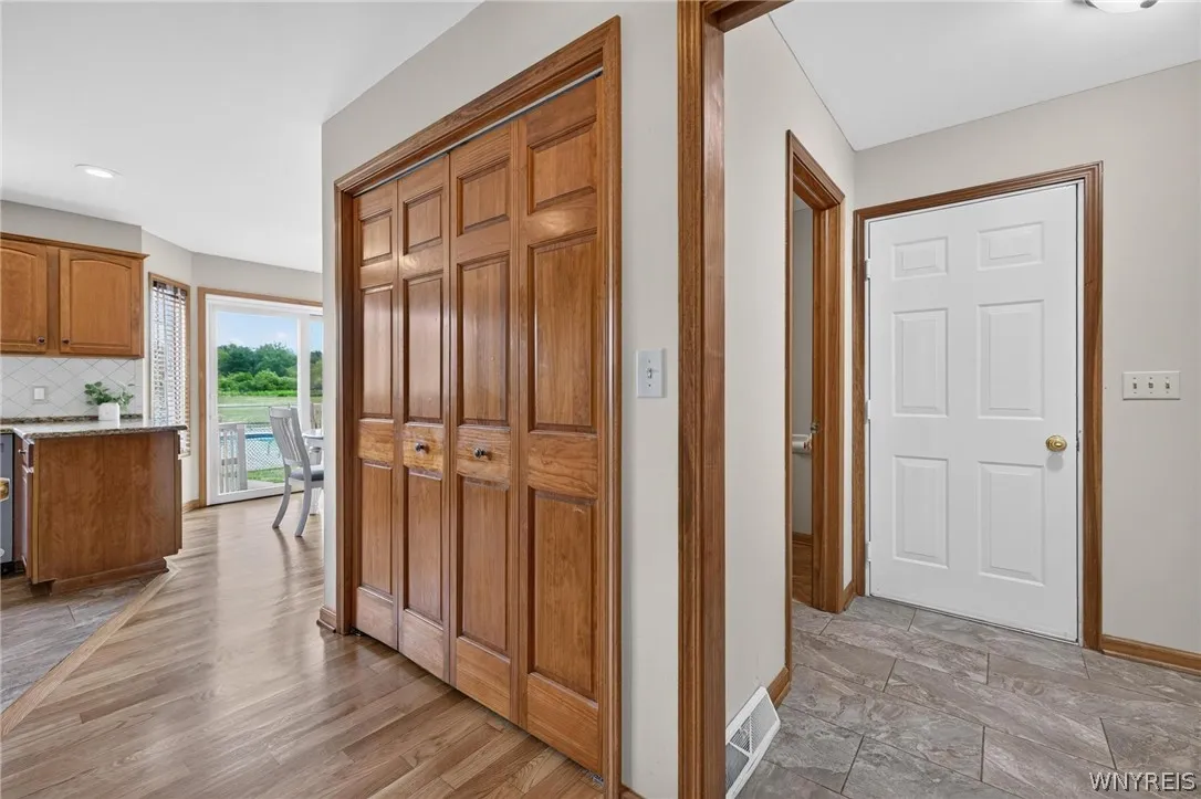 123 Ashwood Lane, Orchard Park, New York 14127, Orchard Park, New York 14127, 4 Bedroom Bedrooms, 10 Room Rooms,2 BathroomBathrooms,Residential,For Sale,123 Ashwood Lane, Orchard Park, New York 14127,0,B1702460