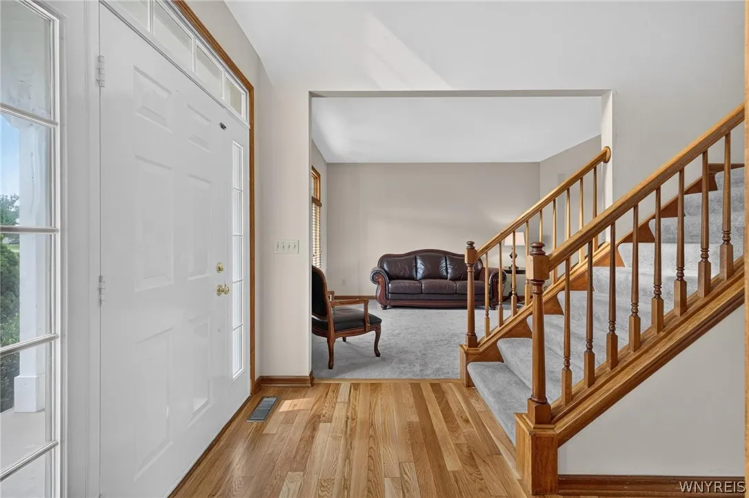 123 Ashwood Lane, Orchard Park, New York 14127, Orchard Park, New York 14127, 4 Bedroom Bedrooms, 10 Room Rooms,2 BathroomBathrooms,Residential,For Sale,123 Ashwood Lane, Orchard Park, New York 14127,0,B1702460