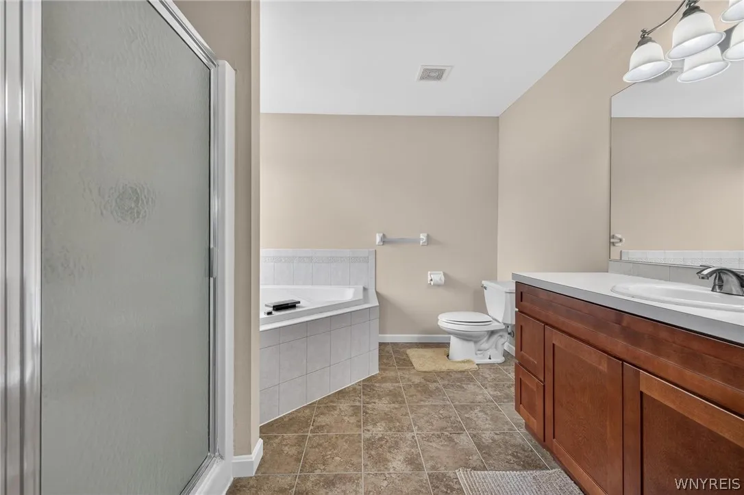 123 Ashwood Lane, Orchard Park, New York 14127, Orchard Park, New York 14127, 4 Bedroom Bedrooms, 10 Room Rooms,2 BathroomBathrooms,Residential,For Sale,123 Ashwood Lane, Orchard Park, New York 14127,0,B1702460