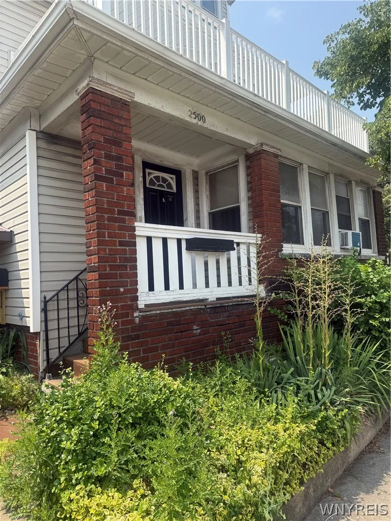 2500 Delaware Avenue, Buffalo, New York 14216, Buffalo, New York 14216, 1 Bedroom Bedrooms, 4 Room Rooms,1 BathroomBathrooms,Residential Lease,Closed,2500 Delaware Avenue, Buffalo, New York 14216,0,B1702499