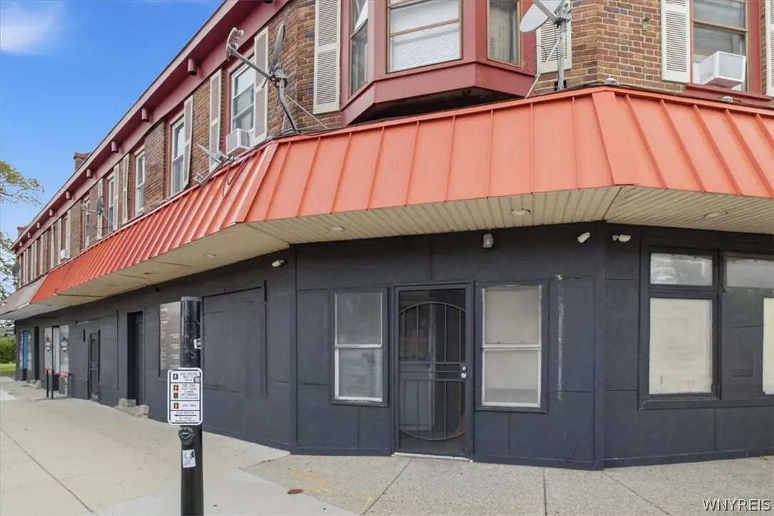 3172 Main Street, Buffalo, New York 14214, Buffalo, New York 14214, ,Commercial Lease,For Rent,3172 Main Street, Buffalo, New York 14214,0,B1700105