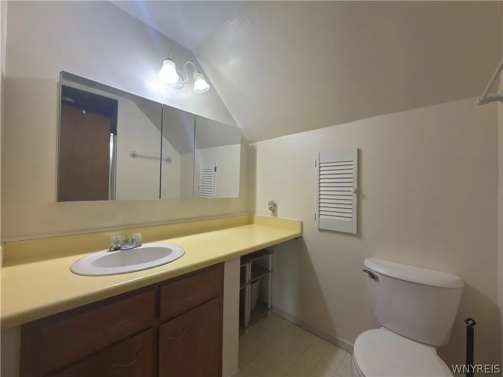 1603 Love Road, Grand Island, New York 14072, Grand Island, New York 14072, 3 Bedroom Bedrooms, 8 Room Rooms,2 BathroomBathrooms,Residential,For Sale,1603 Love Road, Grand Island, New York 14072,0,B1702957