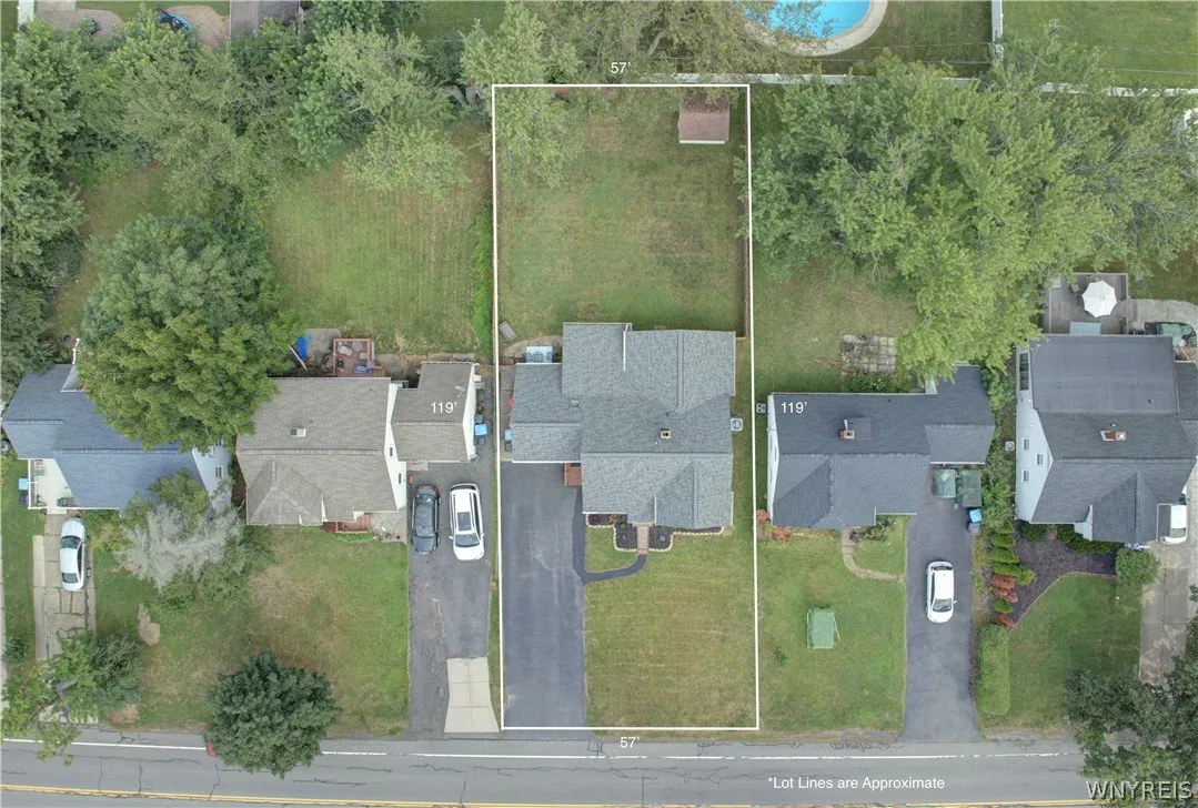 1603 Love Road, Grand Island, New York 14072, Grand Island, New York 14072, 3 Bedroom Bedrooms, 8 Room Rooms,2 BathroomBathrooms,Residential,For Sale,1603 Love Road, Grand Island, New York 14072,0,B1702957
