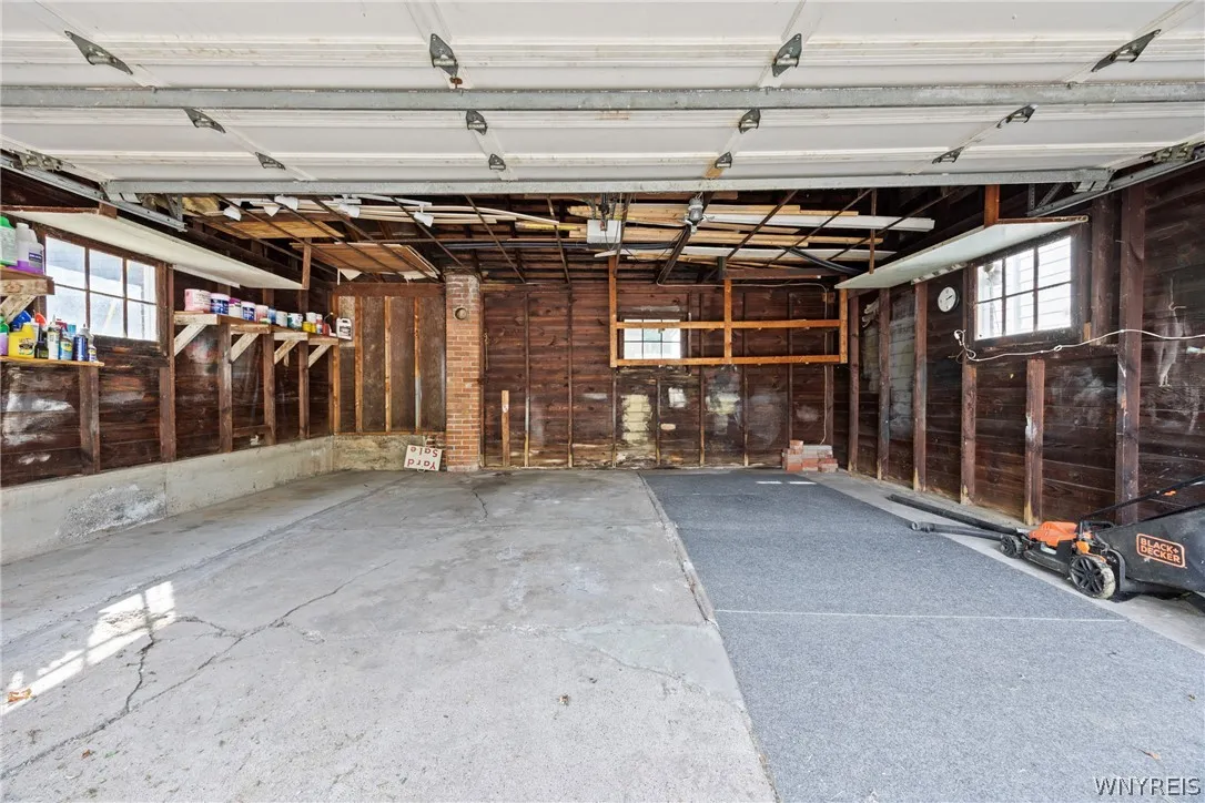 80 Capen Boulevard, Amherst, New York 14226, Amherst, New York 14226, 5 Bedroom Bedrooms, 8 Room Rooms,2 BathroomBathrooms,Residential Lease,For Rent,80 Capen Boulevard, Amherst, New York 14226,0,B1703192