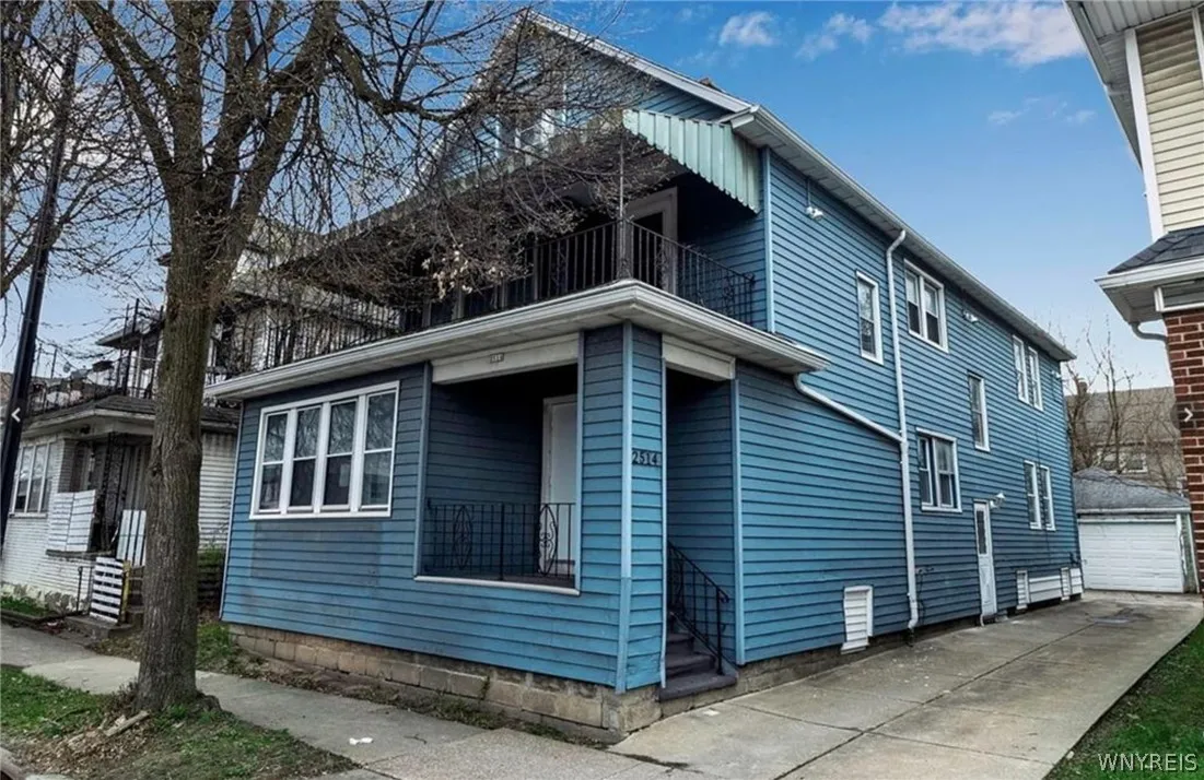 2514 Delaware Avenue, Buffalo, New York 14216, Buffalo, New York 14216, 6 Bedroom Bedrooms, ,1 BathroomBathrooms,Residential,For Sale,2514 Delaware Avenue, Buffalo, New York 14216,0,B1703044