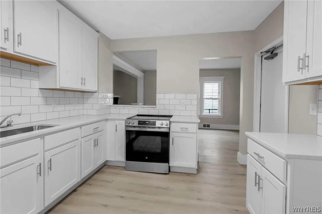 2514 Delaware Avenue, Buffalo, New York 14216, Buffalo, New York 14216, 6 Bedroom Bedrooms, ,1 BathroomBathrooms,Residential,For Sale,2514 Delaware Avenue, Buffalo, New York 14216,0,B1703044