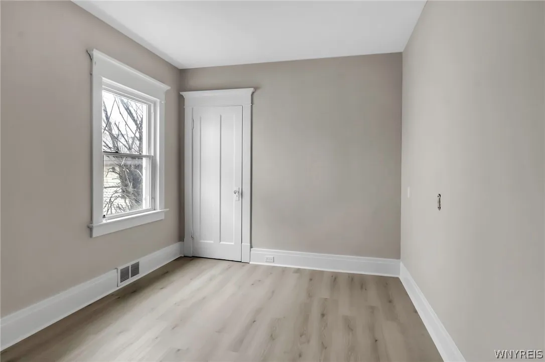 2514 Delaware Avenue, Buffalo, New York 14216, Buffalo, New York 14216, 6 Bedroom Bedrooms, ,1 BathroomBathrooms,Residential,For Sale,2514 Delaware Avenue, Buffalo, New York 14216,0,B1703044