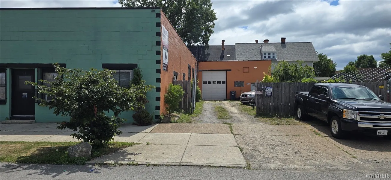 405 Rhode Island Street, Buffalo, New York 14213, Buffalo, New York 14213, ,Commercial Sale,For Sale,405 Rhode Island Street, Buffalo, New York 14213,0,B1703100