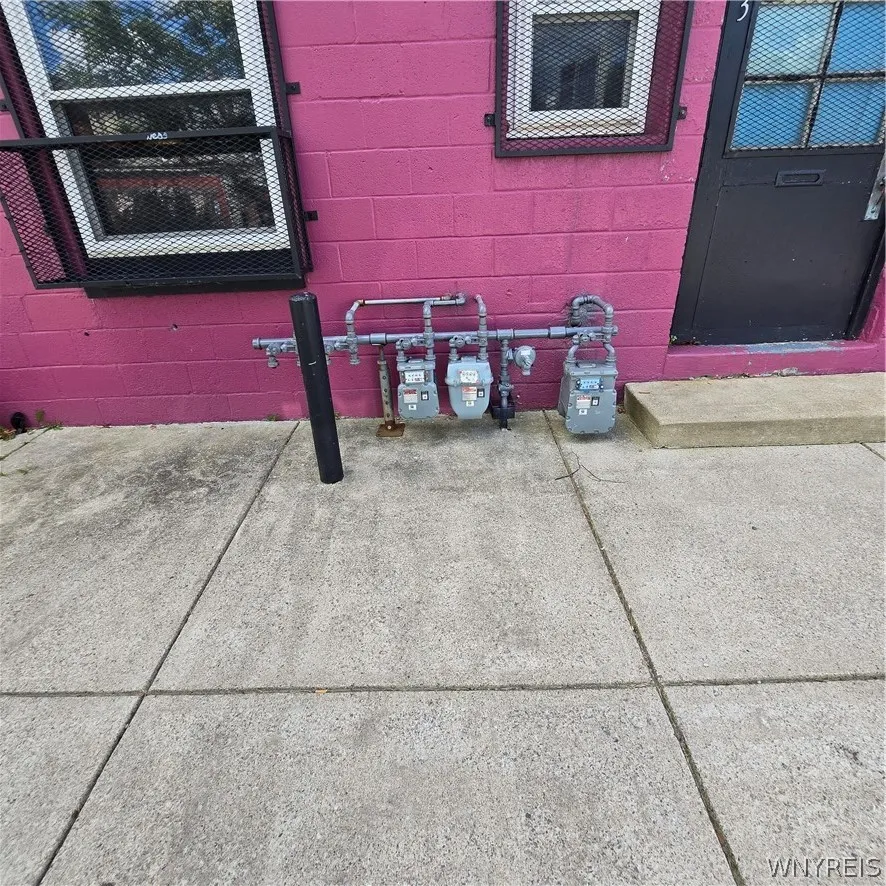 405 Rhode Island Street, Buffalo, New York 14213, Buffalo, New York 14213, ,Commercial Sale,For Sale,405 Rhode Island Street, Buffalo, New York 14213,0,B1703100