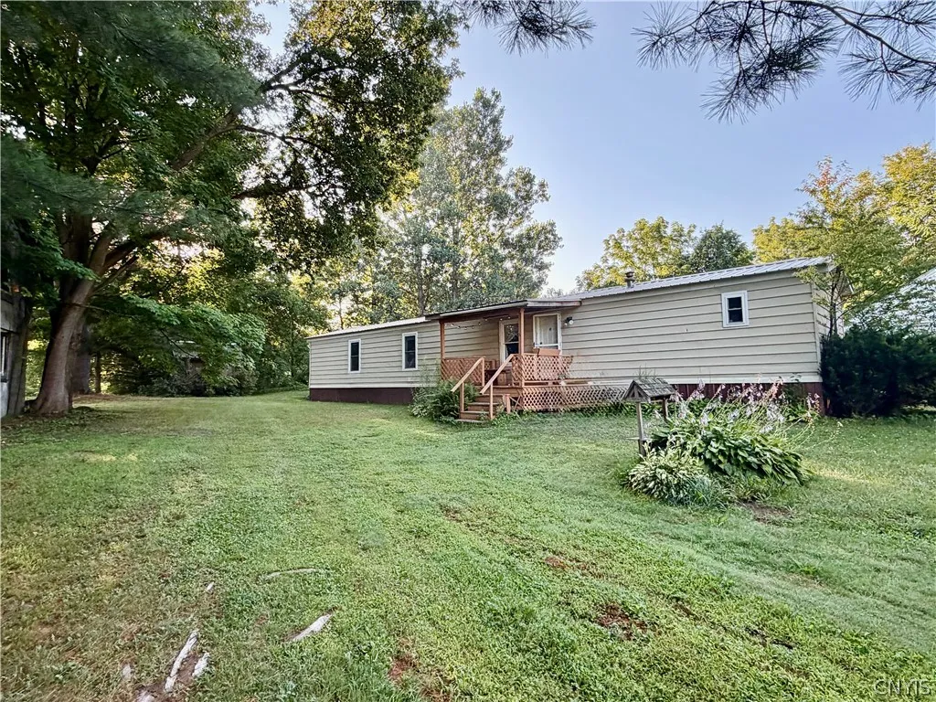 9654 Pearl Street, Croghan, New York 13327, Croghan, New York 13327, 3 Bedroom Bedrooms, 7 Room Rooms,2 BathroomBathrooms,Residential,Closed,9654 Pearl Street, Croghan, New York 13327,0,S1703269