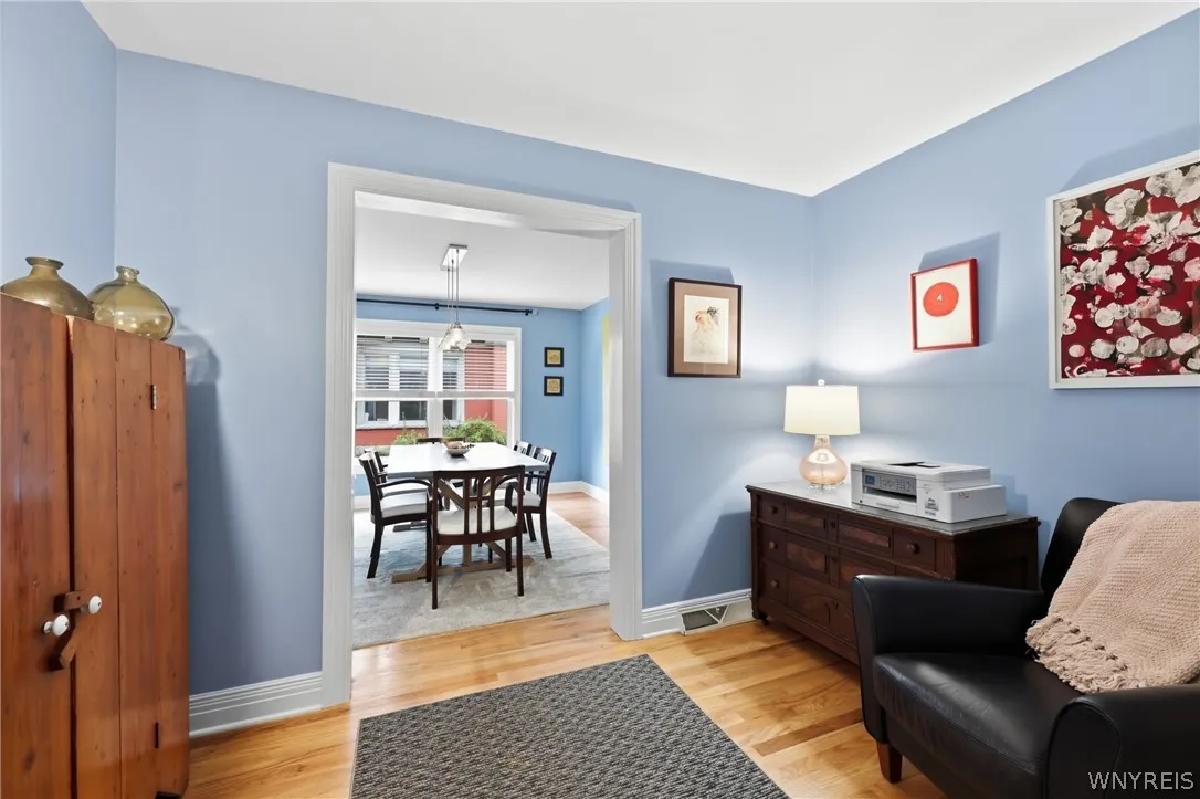 1119 Delaware Avenue 3, Buffalo, New York 14209, Buffalo, New York 14209, 3 Bedroom Bedrooms, 10 Room Rooms,2 BathroomBathrooms,Residential,For Sale,1119 Delaware Avenue 3, Buffalo, New York 14209,0,B1698965