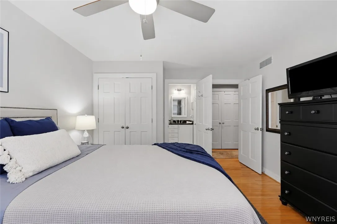 1119 Delaware Avenue 3, Buffalo, New York 14209, Buffalo, New York 14209, 3 Bedroom Bedrooms, 10 Room Rooms,2 BathroomBathrooms,Residential,For Sale,1119 Delaware Avenue 3, Buffalo, New York 14209,0,B1698965