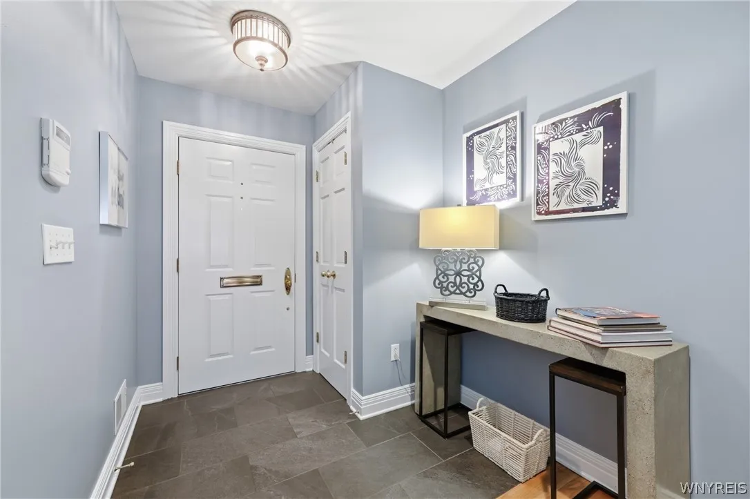 1119 Delaware Avenue 3, Buffalo, New York 14209, Buffalo, New York 14209, 3 Bedroom Bedrooms, 10 Room Rooms,2 BathroomBathrooms,Residential,For Sale,1119 Delaware Avenue 3, Buffalo, New York 14209,0,B1698965