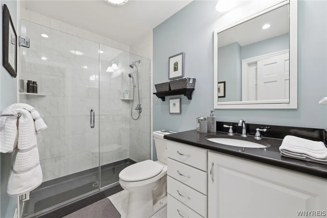 1119 Delaware Avenue 3, Buffalo, New York 14209, Buffalo, New York 14209, 3 Bedroom Bedrooms, 10 Room Rooms,2 BathroomBathrooms,Residential,For Sale,1119 Delaware Avenue 3, Buffalo, New York 14209,0,B1698965