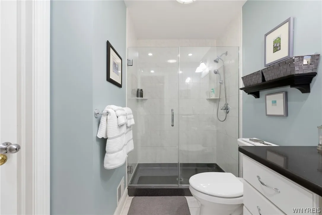 1119 Delaware Avenue 3, Buffalo, New York 14209, Buffalo, New York 14209, 3 Bedroom Bedrooms, 10 Room Rooms,2 BathroomBathrooms,Residential,For Sale,1119 Delaware Avenue 3, Buffalo, New York 14209,0,B1698965