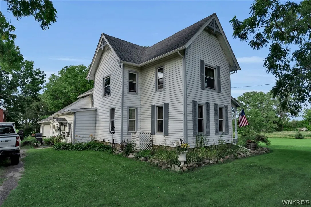 1183 Lewiston Road, Alabama, New York 14013, Alabama, New York 14013, 5 Bedroom Bedrooms, 11 Room Rooms,3 BathroomBathrooms,Residential,For Sale,1183 Lewiston Road, Alabama, New York 14013,0,B1703058