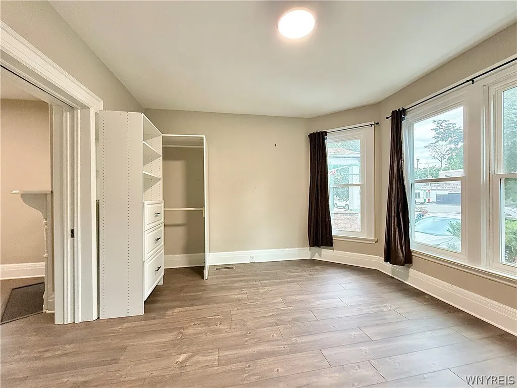 460 Rhode Island Street 1, Buffalo, New York 14213, Buffalo, New York 14213, 2 Bedroom Bedrooms, 5 Room Rooms,1 BathroomBathrooms,Residential Lease,For Rent,460 Rhode Island Street 1, Buffalo, New York 14213,0,B1702991