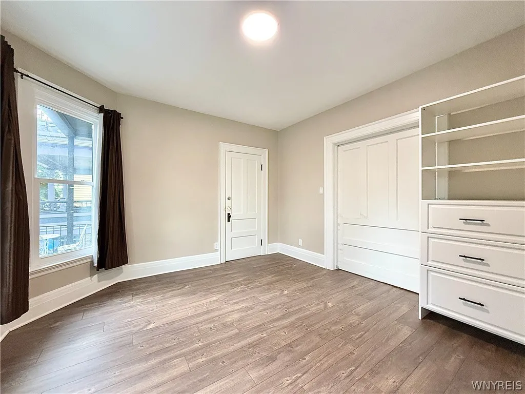 460 Rhode Island Street 1, Buffalo, New York 14213, Buffalo, New York 14213, 2 Bedroom Bedrooms, 5 Room Rooms,1 BathroomBathrooms,Residential Lease,For Rent,460 Rhode Island Street 1, Buffalo, New York 14213,0,B1702991