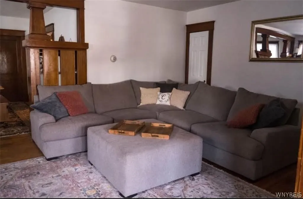 309 North Park Avenue, Buffalo, New York 14216, Buffalo, New York 14216, 3 Bedroom Bedrooms, 5 Room Rooms,1 BathroomBathrooms,Residential Lease,For Rent,309 North Park Avenue, Buffalo, New York 14216,0,B1703845