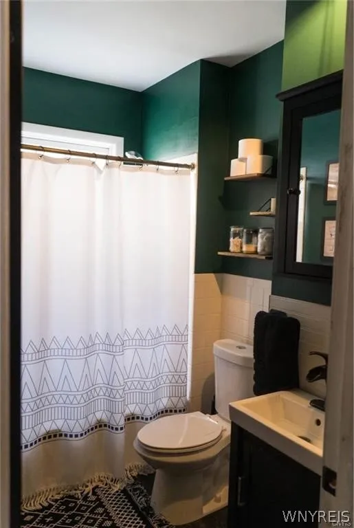 309 North Park Avenue, Buffalo, New York 14216, Buffalo, New York 14216, 3 Bedroom Bedrooms, 5 Room Rooms,1 BathroomBathrooms,Residential Lease,For Rent,309 North Park Avenue, Buffalo, New York 14216,0,B1703845