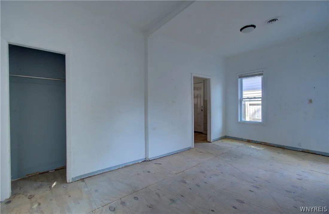38 Brayton Street, Buffalo, New York 14213, Buffalo, New York 14213, 1 Bedroom Bedrooms, 6 Room Rooms,1 BathroomBathrooms,Residential,For Sale,38 Brayton Street, Buffalo, New York 14213,0,B1703785