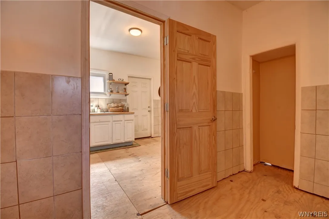 38 Brayton Street, Buffalo, New York 14213, Buffalo, New York 14213, 1 Bedroom Bedrooms, 6 Room Rooms,1 BathroomBathrooms,Residential,For Sale,38 Brayton Street, Buffalo, New York 14213,0,B1703785