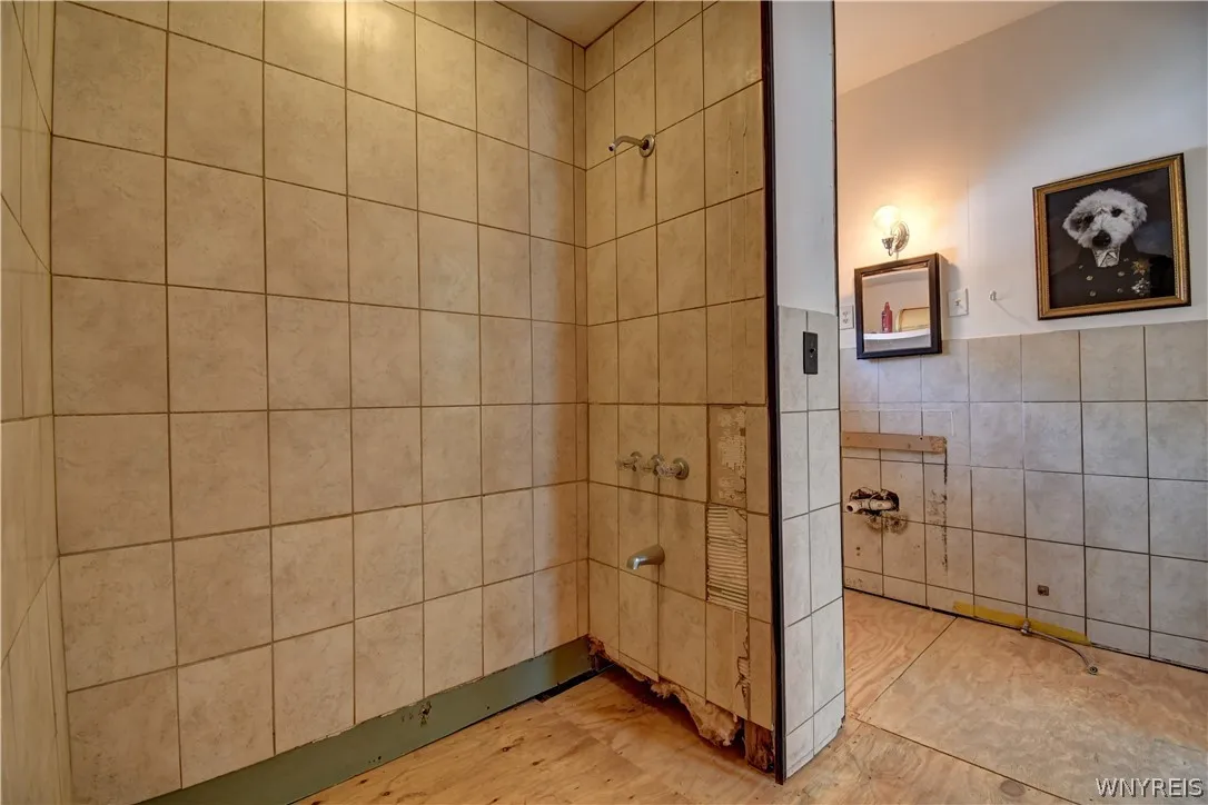 38 Brayton Street, Buffalo, New York 14213, Buffalo, New York 14213, 1 Bedroom Bedrooms, 6 Room Rooms,1 BathroomBathrooms,Residential,For Sale,38 Brayton Street, Buffalo, New York 14213,0,B1703785