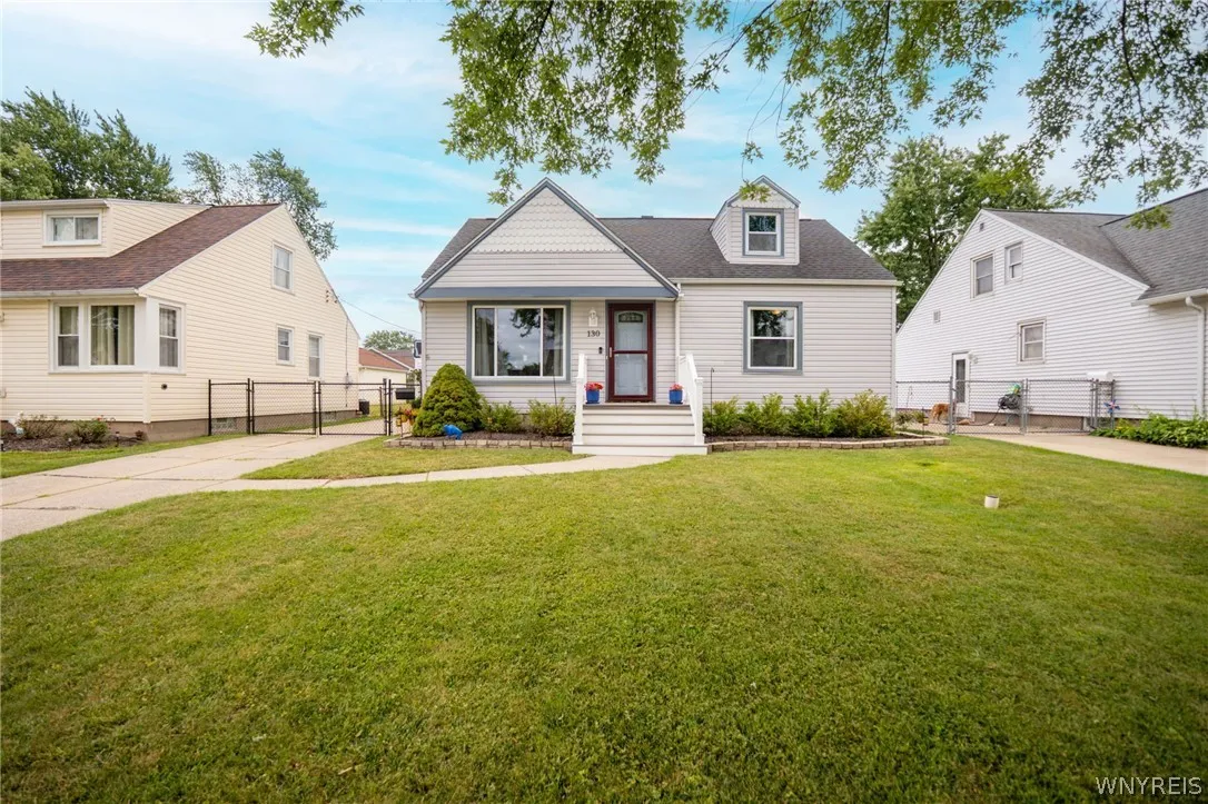 130 Calvin Court North, Tonawanda, New York 14150, Tonawanda, New York 14150, 3 Bedroom Bedrooms, 6 Room Rooms,1 BathroomBathrooms,Residential,Closed,130 Calvin Court North, Tonawanda, New York 14150,0,B1701394