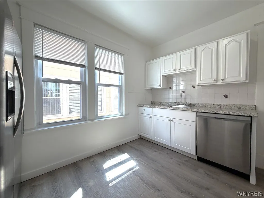 110 Commonwealth Avenue, Buffalo, New York 14216, Buffalo, New York 14216, 6 Bedroom Bedrooms, ,2 BathroomBathrooms,Residential,For Sale,110 Commonwealth Avenue, Buffalo, New York 14216,0,B1704125