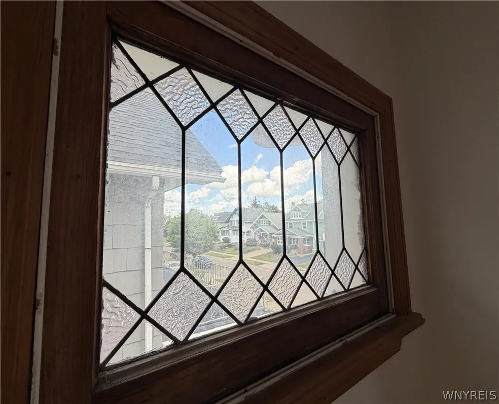 110 Commonwealth Avenue, Buffalo, New York 14216, Buffalo, New York 14216, 6 Bedroom Bedrooms, ,2 BathroomBathrooms,Residential,For Sale,110 Commonwealth Avenue, Buffalo, New York 14216,0,B1704125
