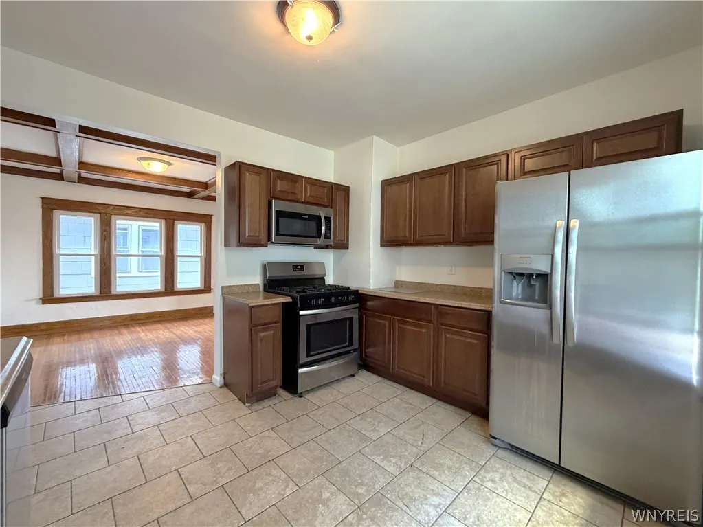 110 Commonwealth Avenue, Buffalo, New York 14216, Buffalo, New York 14216, 6 Bedroom Bedrooms, ,2 BathroomBathrooms,Residential,For Sale,110 Commonwealth Avenue, Buffalo, New York 14216,0,B1704125