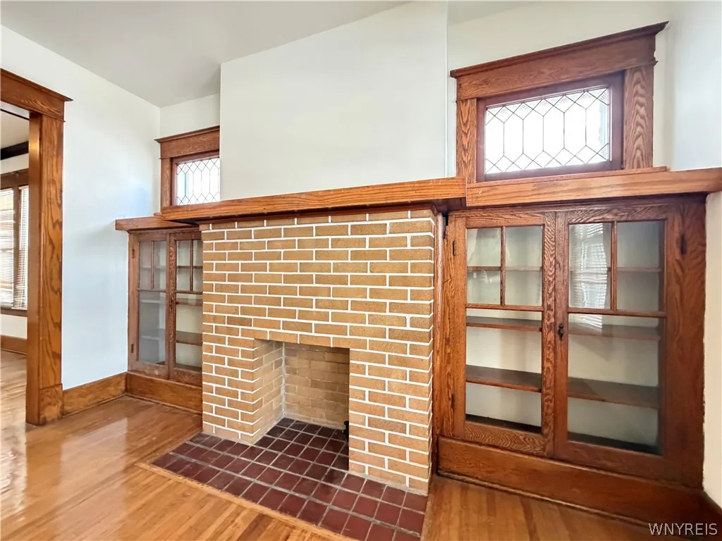 110 Commonwealth Avenue, Buffalo, New York 14216, Buffalo, New York 14216, 6 Bedroom Bedrooms, ,2 BathroomBathrooms,Residential,For Sale,110 Commonwealth Avenue, Buffalo, New York 14216,0,B1704125