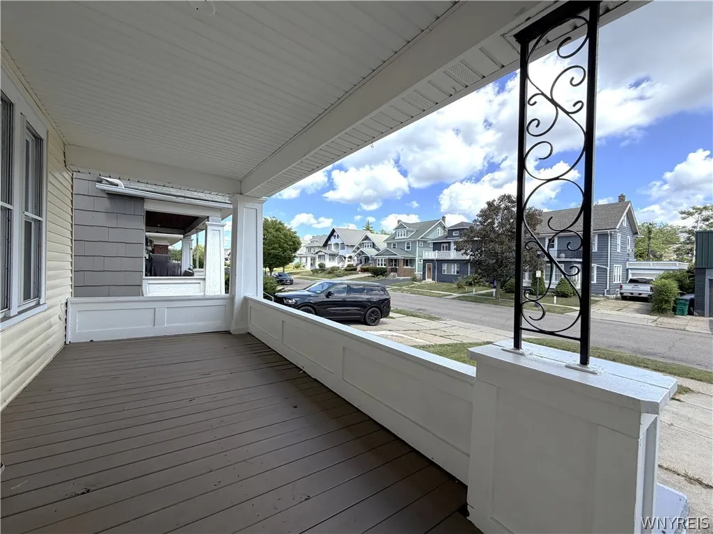 110 Commonwealth Avenue, Buffalo, New York 14216, Buffalo, New York 14216, 6 Bedroom Bedrooms, ,2 BathroomBathrooms,Residential,For Sale,110 Commonwealth Avenue, Buffalo, New York 14216,0,B1704125