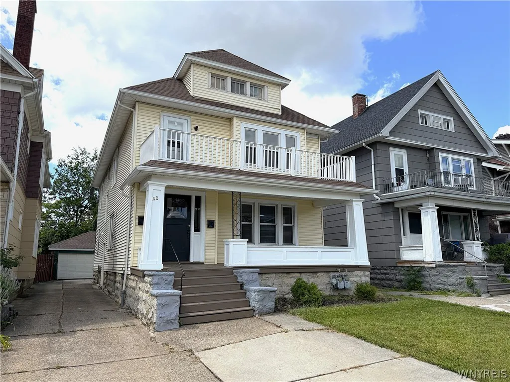 110 Commonwealth Avenue, Buffalo, New York 14216, Buffalo, New York 14216, 6 Bedroom Bedrooms, ,2 BathroomBathrooms,Residential,For Sale,110 Commonwealth Avenue, Buffalo, New York 14216,0,B1704125