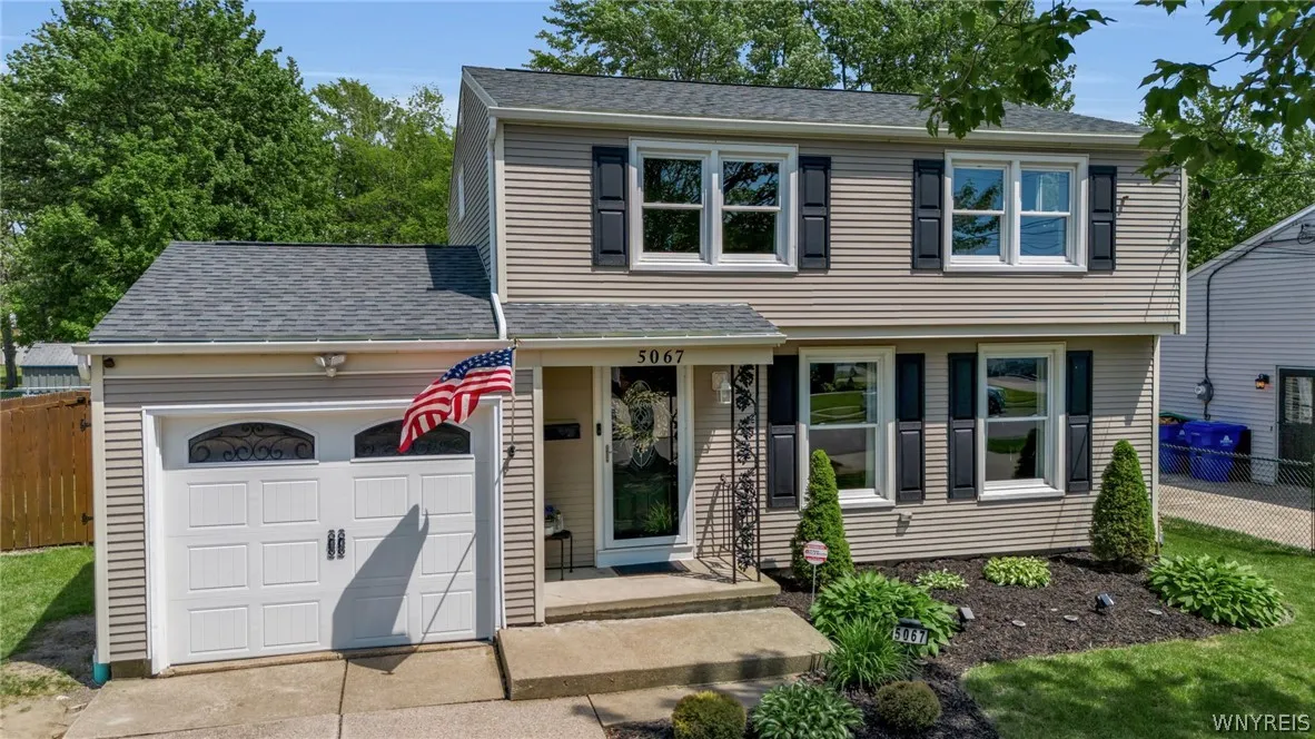 5067 Bradley Lane, Hamburg, New York 14075, Hamburg, New York 14075, 3 Bedroom Bedrooms, 7 Room Rooms,1 BathroomBathrooms,Residential,Closed,5067 Bradley Lane, Hamburg, New York 14075,0,B1704130