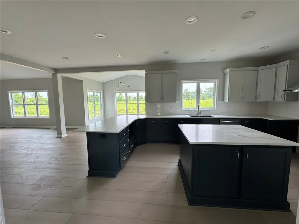 155 Jade Creek Drive, Greece, New York 14468, Greece, New York 14468, 3 Bedroom Bedrooms, 8 Room Rooms,2 BathroomBathrooms,Residential,For Sale,155 Jade Creek Drive, Greece, New York 14468,0,R1704365