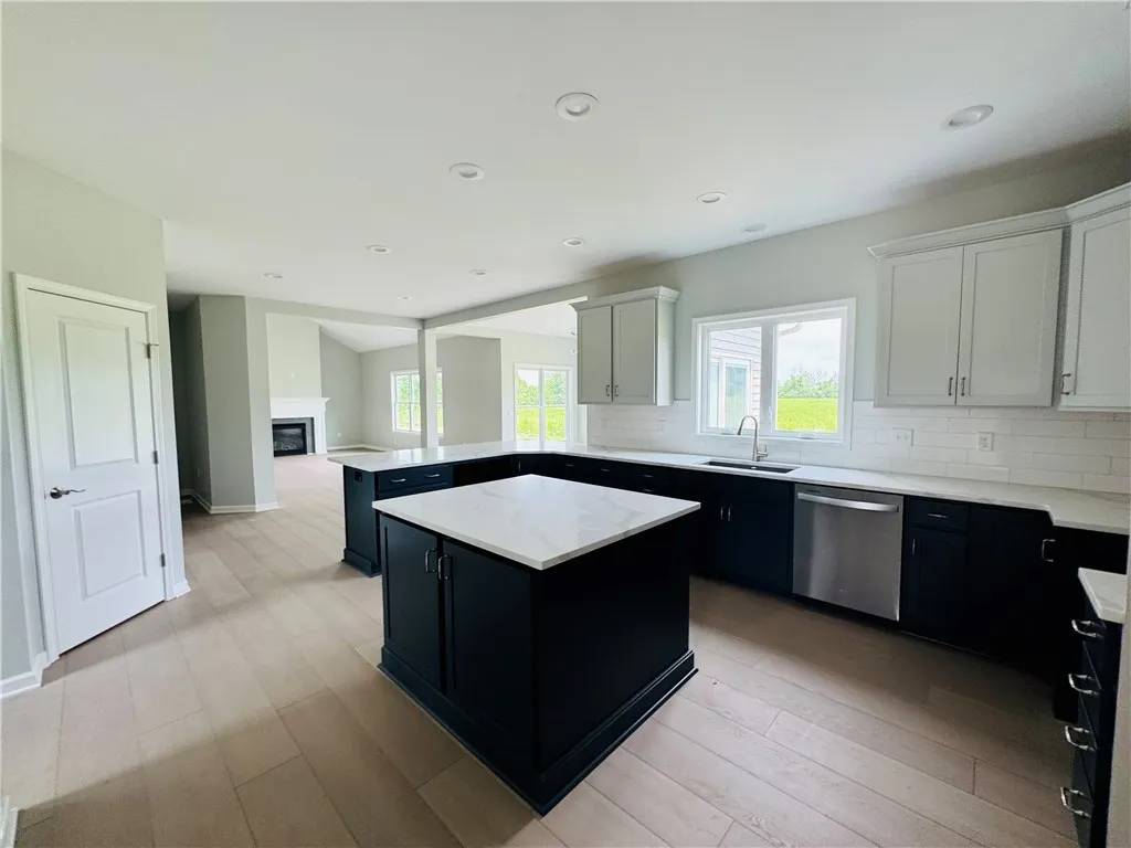 155 Jade Creek Drive, Greece, New York 14468, Greece, New York 14468, 3 Bedroom Bedrooms, 8 Room Rooms,2 BathroomBathrooms,Residential,For Sale,155 Jade Creek Drive, Greece, New York 14468,0,R1704365