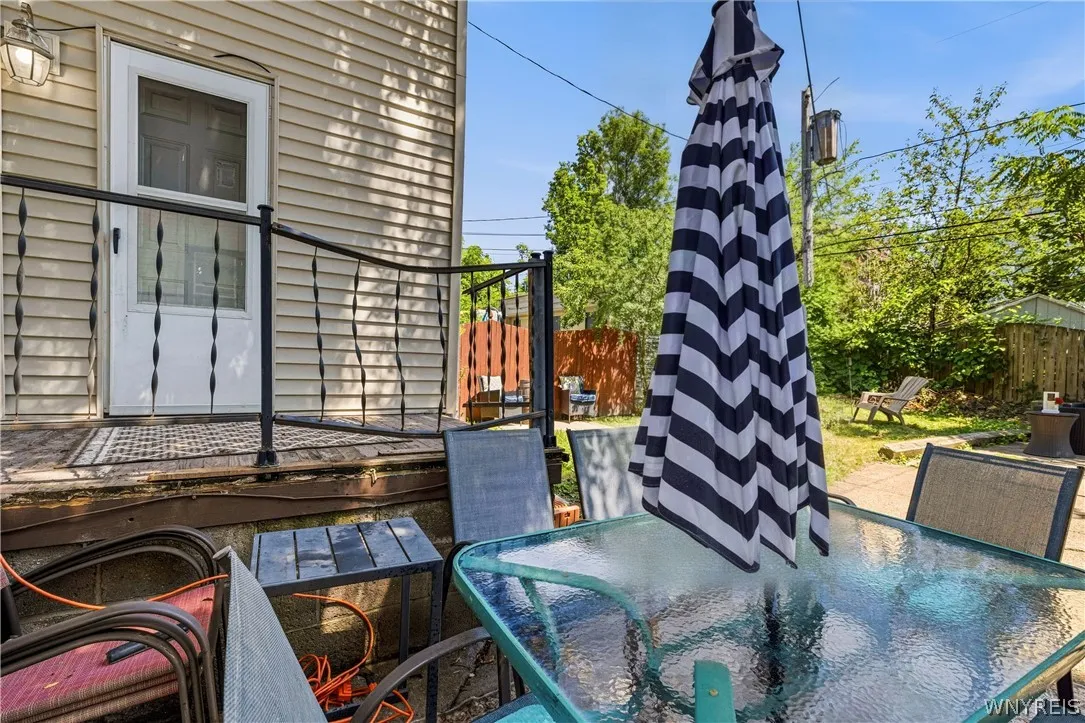 41 Crestwood Avenue, Buffalo, New York 14216, Buffalo, New York 14216, 6 Bedroom Bedrooms, ,2 BathroomBathrooms,Residential,For Sale,41 Crestwood Avenue, Buffalo, New York 14216,0,B1703110