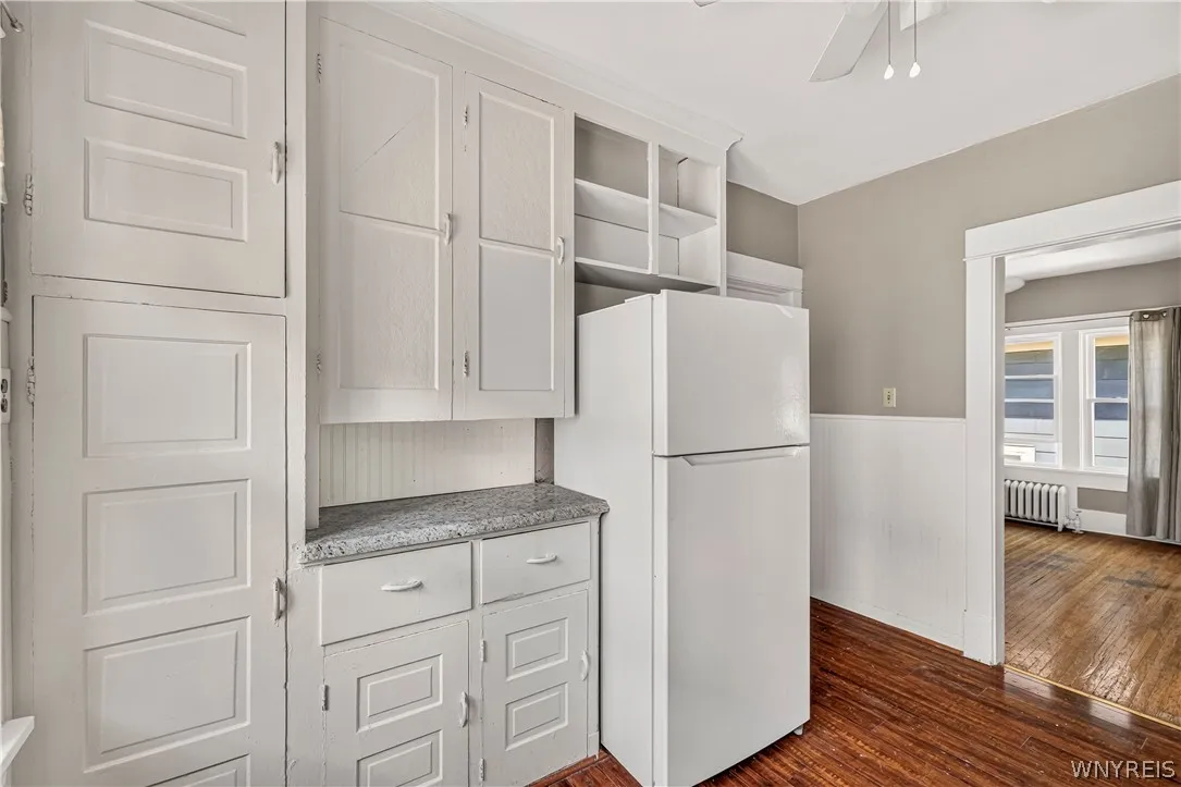 41 Crestwood Avenue, Buffalo, New York 14216, Buffalo, New York 14216, 6 Bedroom Bedrooms, ,2 BathroomBathrooms,Residential,For Sale,41 Crestwood Avenue, Buffalo, New York 14216,0,B1703110