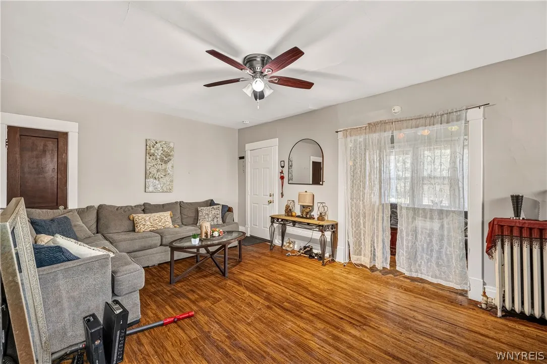 41 Crestwood Avenue, Buffalo, New York 14216, Buffalo, New York 14216, 6 Bedroom Bedrooms, ,2 BathroomBathrooms,Residential,For Sale,41 Crestwood Avenue, Buffalo, New York 14216,0,B1703110