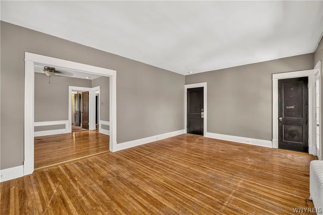 41 Crestwood Avenue, Buffalo, New York 14216, Buffalo, New York 14216, 6 Bedroom Bedrooms, ,2 BathroomBathrooms,Residential,For Sale,41 Crestwood Avenue, Buffalo, New York 14216,0,B1703110