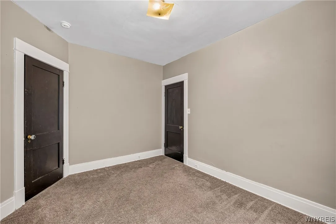 41 Crestwood Avenue, Buffalo, New York 14216, Buffalo, New York 14216, 6 Bedroom Bedrooms, ,2 BathroomBathrooms,Residential,For Sale,41 Crestwood Avenue, Buffalo, New York 14216,0,B1703110