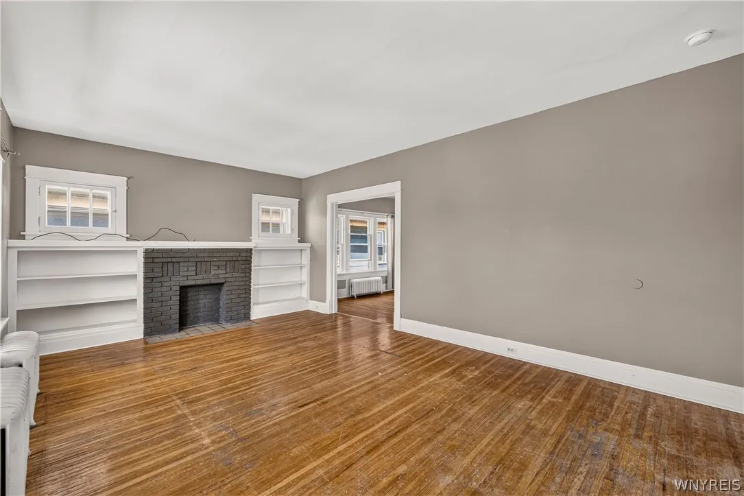 41 Crestwood Avenue, Buffalo, New York 14216, Buffalo, New York 14216, 6 Bedroom Bedrooms, ,2 BathroomBathrooms,Residential,For Sale,41 Crestwood Avenue, Buffalo, New York 14216,0,B1703110