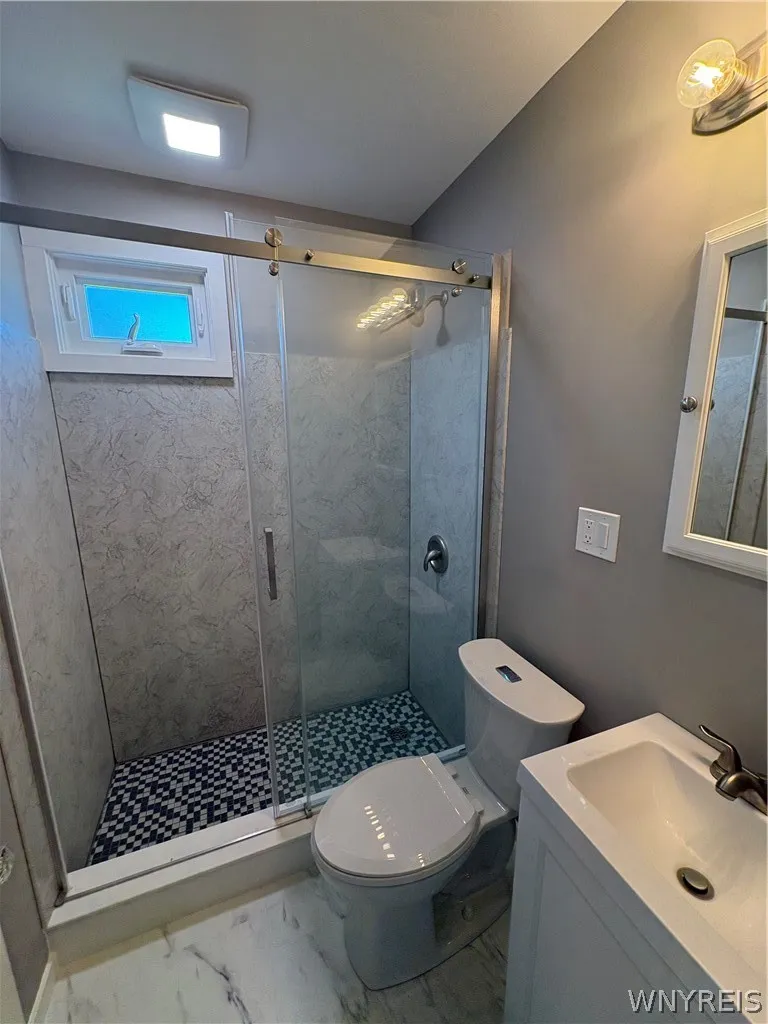 590 Richmond Avenue 4, Buffalo, New York 14222, Buffalo, New York 14222, 1 Bedroom Bedrooms, 5 Room Rooms,1 BathroomBathrooms,Residential Lease,For Rent,590 Richmond Avenue 4, Buffalo, New York 14222,0,B1704500