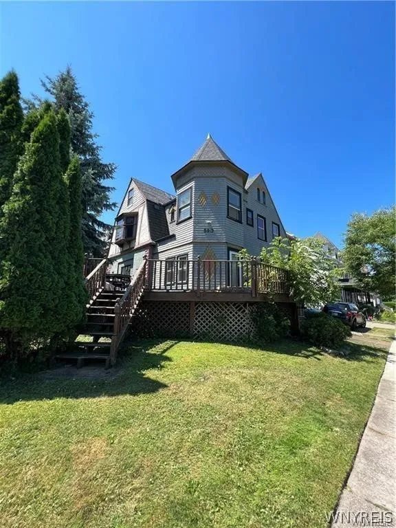 590 Richmond Avenue 4, Buffalo, New York 14222, Buffalo, New York 14222, 1 Bedroom Bedrooms, 5 Room Rooms,1 BathroomBathrooms,Residential Lease,For Rent,590 Richmond Avenue 4, Buffalo, New York 14222,0,B1704500