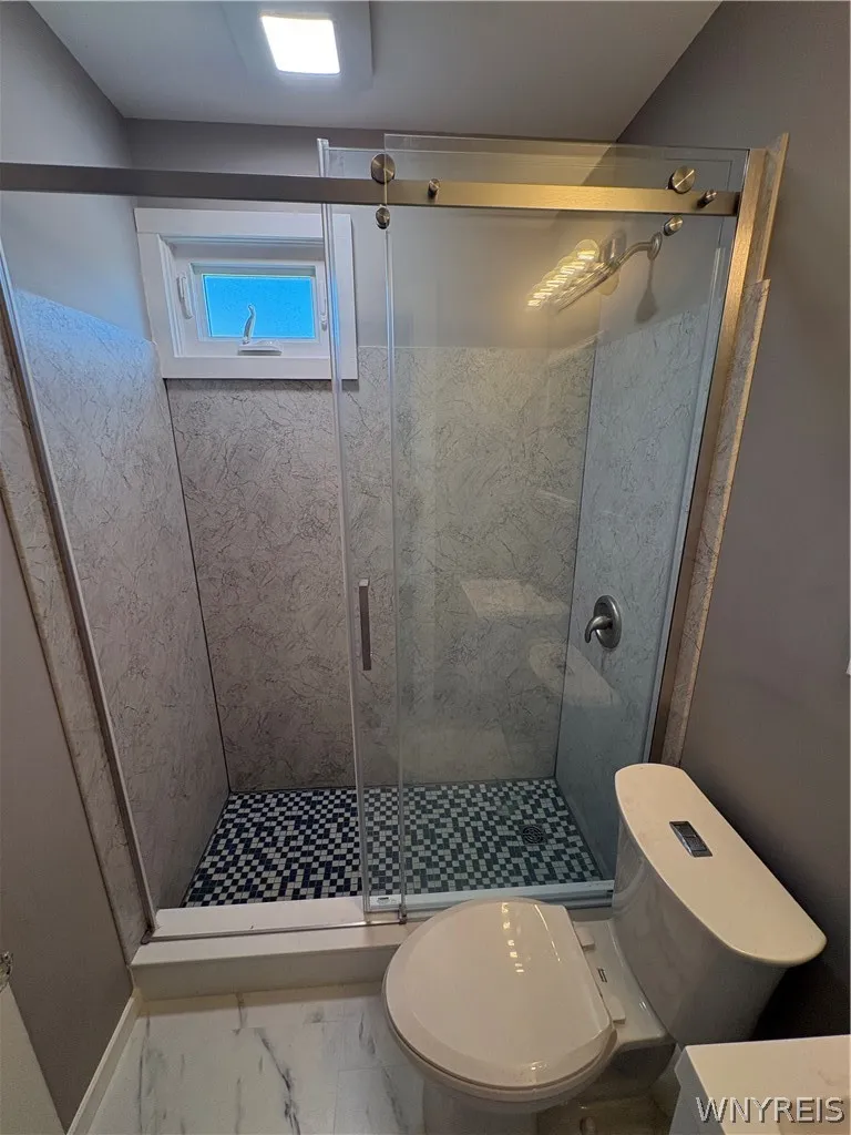 590 Richmond Avenue 4, Buffalo, New York 14222, Buffalo, New York 14222, 1 Bedroom Bedrooms, 5 Room Rooms,1 BathroomBathrooms,Residential Lease,For Rent,590 Richmond Avenue 4, Buffalo, New York 14222,0,B1704500