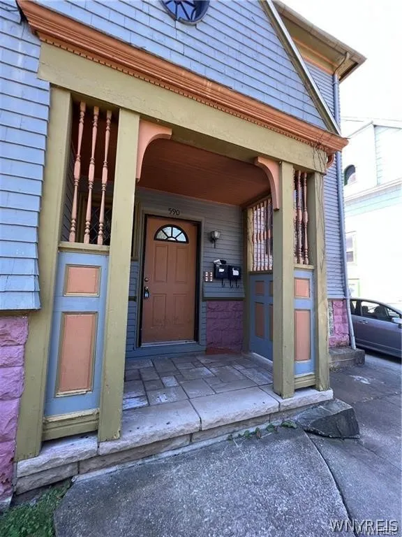 590 Richmond Avenue 4, Buffalo, New York 14222, Buffalo, New York 14222, 1 Bedroom Bedrooms, 5 Room Rooms,1 BathroomBathrooms,Residential Lease,For Rent,590 Richmond Avenue 4, Buffalo, New York 14222,0,B1704500