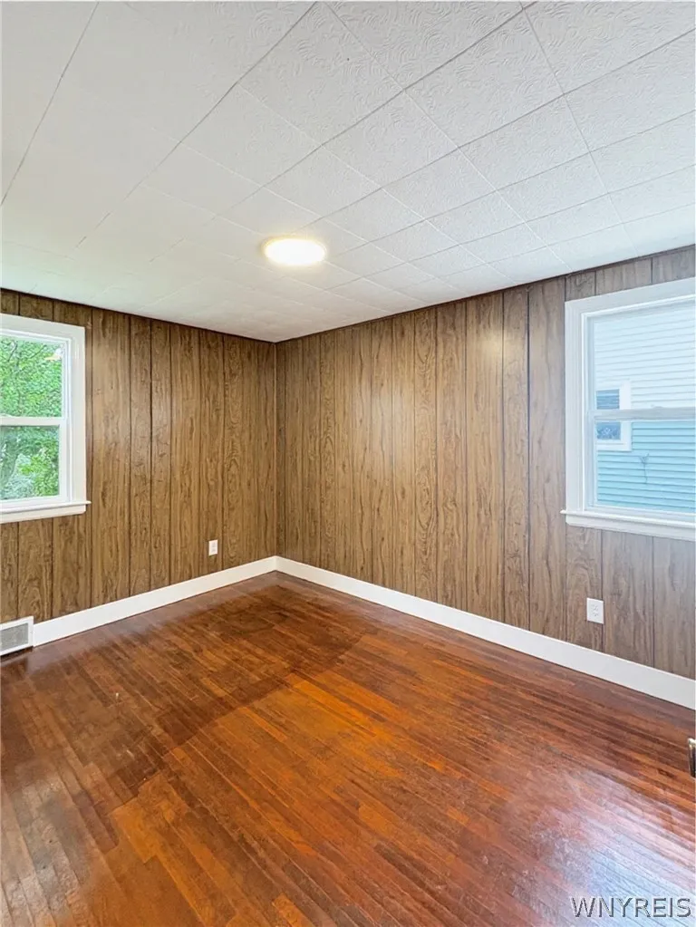 235 Harrison Avenue, Tonawanda, New York 14223, Tonawanda, New York 14223, 4 Bedroom Bedrooms, 8 Room Rooms,1 BathroomBathrooms,Residential,For Sale,235 Harrison Avenue, Tonawanda, New York 14223,0,B1704888