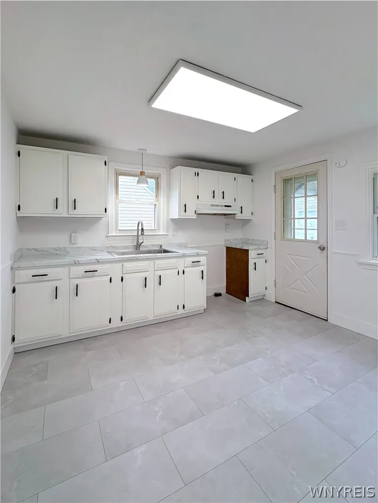 235 Harrison Avenue, Tonawanda, New York 14223, Tonawanda, New York 14223, 4 Bedroom Bedrooms, 8 Room Rooms,1 BathroomBathrooms,Residential,For Sale,235 Harrison Avenue, Tonawanda, New York 14223,0,B1704888